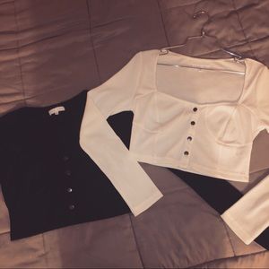 Bundle of 2 long sleeve crop tops!